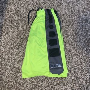 Boys Nike elite basketball shorts